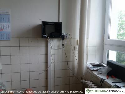 Úprava internetových rozvodov do racku v priestoroch RTG pracoviska. (máj 2020), foto 3 z 6