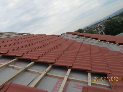 Rekonštrukcia fasády a strechy hlavnej budovy 2012, foto 11 z 17