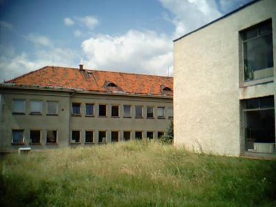 Budova polikliniky pred rekonštrukciou, foto 6 z 9